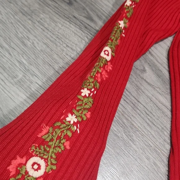 Vintage St Johns Bay Mockneck Red Embroidered Chinky Knit - Picture 4 of 7